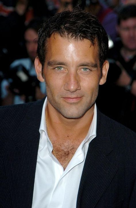 Clive Owen Staring. | 11 Very Rational Reasons To Get Excited About Clive Owen’s New Show, “The Knick” The Knick, Clive Owen, Handsome Actors, British Actors, Get Excited, Coventry, Man Crush, Good Looking Men, New Shows