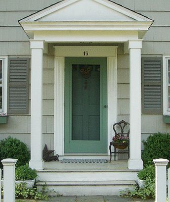 Small front stoop - Notice wide white trim around front door. Can be with/without porch overhang roof. Use for colonial or cape cod with square columns. Colonial Front Door Ideas, Small Front Door Entry, Colonial Front Door, Front Door Overhang, Porch Overhang, Door Overhang, Cottage Front Doors, Front Stoop, Porch Addition