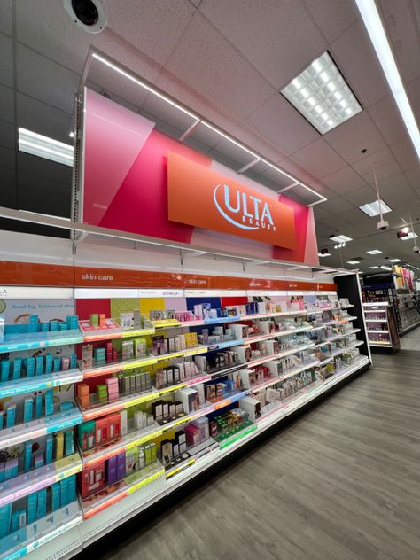 #ultabeauty #target Ulta Aesthetic Store, Target Inside Store, Target Aesthetic Store, Ulta Beauty Aesthetic, Target Shopping Aesthetic, Ulta Aesthetic, Target Background, Black Lights Bedroom, Ulta Shopping