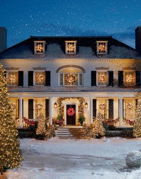 Classic Two Story with Lighted at Night with Christmas Wreaths on Windows Exterior Decorations Classy Christmas Decor, Christmas Lights Outside, Outside Christmas Decorations, Front Door Christmas Decorations, Christmas House Lights, Classy Christmas, Front Porch Christmas Decor, Outdoor Christmas Lights, Decorating With Christmas Lights