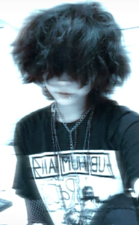 Vomitboyx Haircut, Fluffy Hair Covering Eyes, Emo Fluffy Hair, Male Alt Hairstyles, Fluffy Black Hair, Hair Over Eyes, Fluffy Haircuts, Alt Boy Hair, Alt Fluffy Hair