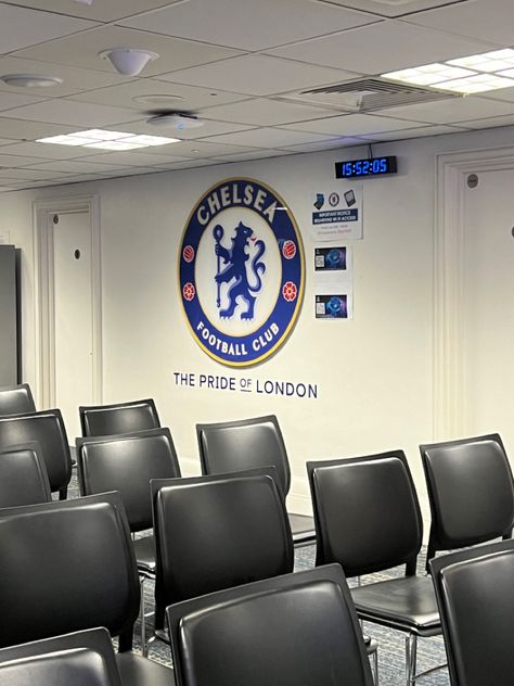 Chelsea football club lion blue logo the pride of London black chairs Press Conference Room, Stadium Tour, Stamford Bridge, Press Conference, Football Club, Conference Room, Chelsea, Bridge, Football