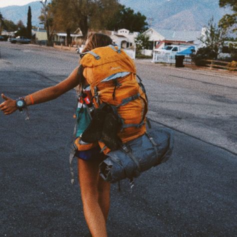 Backpacking Aesthetic, Tips For Traveling Alone, Solo Travel Tips, Adventure Aesthetic, Backpacking Europe, Koh Tao, Gap Year, Appaloosa, Backpacking Travel