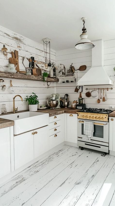 Rustic and modern boho kitchen makeover ideas for a budget-friendly transformation. Boho Small Kitchen, Kitchen Corners, Creative Storage Ideas, Boho Kitchen Ideas, Bohemian Kitchen, Modern Ideas, Colorful Textiles, Kitchen Corner, Boho Kitchen