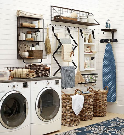 12-Gabrielle-set Penyimpanan Makeup, Koti Diy, Laundry Room/mud Room, Farmhouse Laundry Room, Laundry Room Inspiration, Rv Remodel, Laundry Room Storage, Laundry Mud Room, Laundry Room Makeover