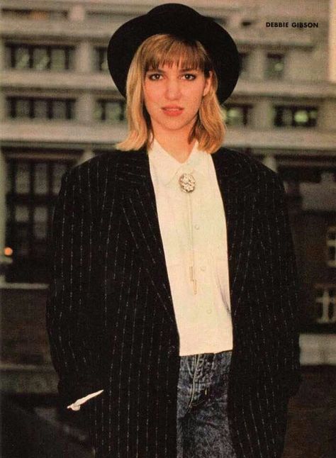 Debbie Gibson 80s Fashion, Bobbie Jean Brown 80s, Debbie Gibson 80s, Billy Squier 80s, Debbie Harry Videodrome, Eighties Style, 80 Fashion, Debbie Gibson, 80s And 90s Fashion