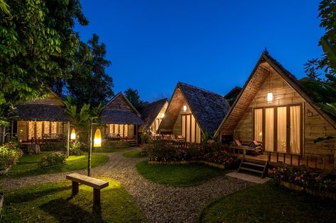 Santa Fe, Mountain Resort Design, Mountain Resort Architecture, Modern Cabin Design, Resort Design Plan, Pai Thailand, Forest Resort, Resort Cabins, Resort Plan