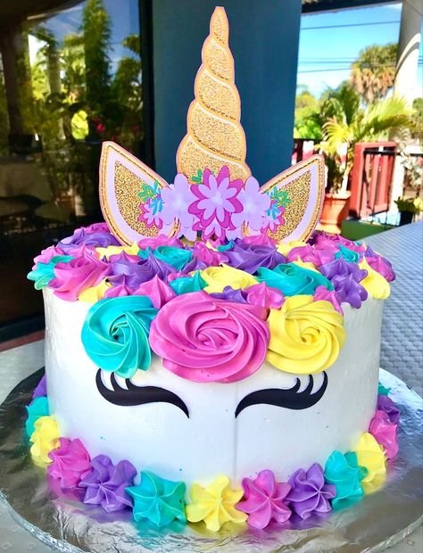 Jednorog Torta, Unicorn Face Cake, Unicorn Cookie Cake, Unicorn Cake Design, Easy Unicorn Cake, Unicorn Birthday Party Cake, Unicorn Birthday Decorations, Rainbow Unicorn Cake, Unicorn Themed Birthday Party