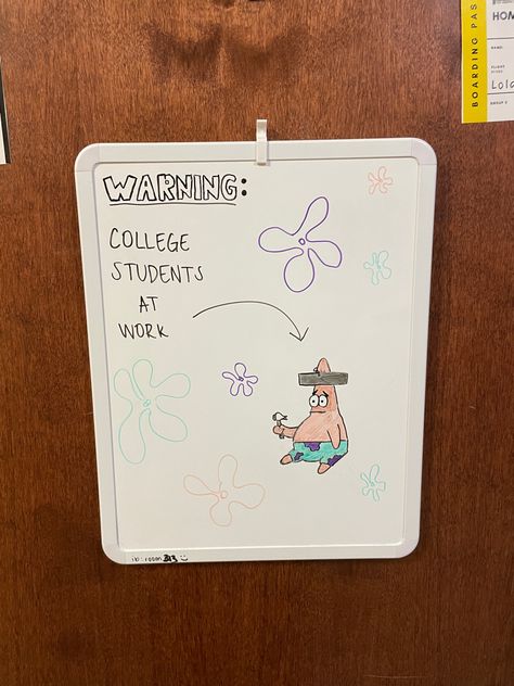 Dorm Door Whiteboard Ideas, Small Whiteboard Ideas, Dorm Whiteboard Ideas Doors, College White Board Ideas, Dorm Whiteboard, Nametag Ideas, White Board Drawing, Dry Erase Board Drawings, White Board Drawings