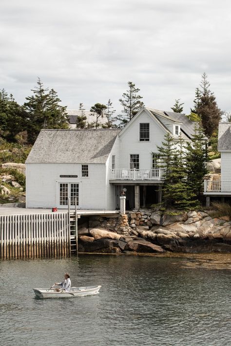 Artists Betsy Eby and Bo Bartlett's Remote Home on Wheaton Island, for Maine Homes & Domino — Greta Rybus Maine Beach House, Artist Couple, Maine Homes, Coastal Cabin, Maine New England, Bo Bartlett, Cottage By The Sea, Maine Coast, Portland Maine