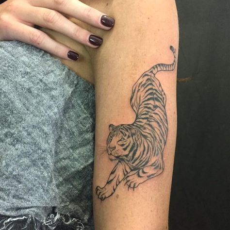 Tiger Tattoo Back, Tiger Face Tattoo, Tattoos For Females, Women's Shoulder Tattoo, Tiger Tattoos, Tiger Tattoo Design, Tattoo Prices, Tattoos For Black Skin, Back Tattoo Women