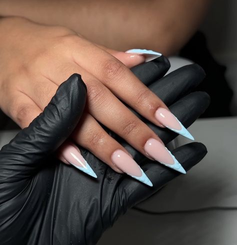 Nails Aesthetics, Blue Frenchie, Stilleto Nails Designs, Acrylic Toe Nails, Pointy Nails, Sassy Nails, London Nails, Fancy Nails Designs, Drip Nails