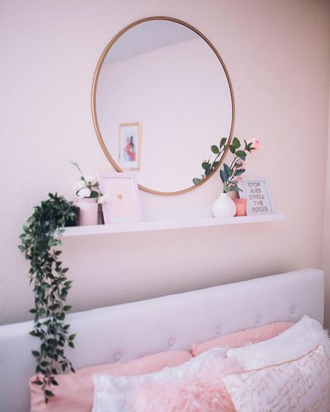 Small shelf and mirror above bed - I like this a lot! Things To Go Above Your Bed, Floating Shelf Over Couch With Mirror, Shelf With Mirror Above, Bed With Mirror Above, Mirror And Shelves On Wall Bedroom, Above Bed Decor College Apartment, Decor To Put Above Your Bed, Floating Shelves Under Mirror, Things To Put Over Your Bed