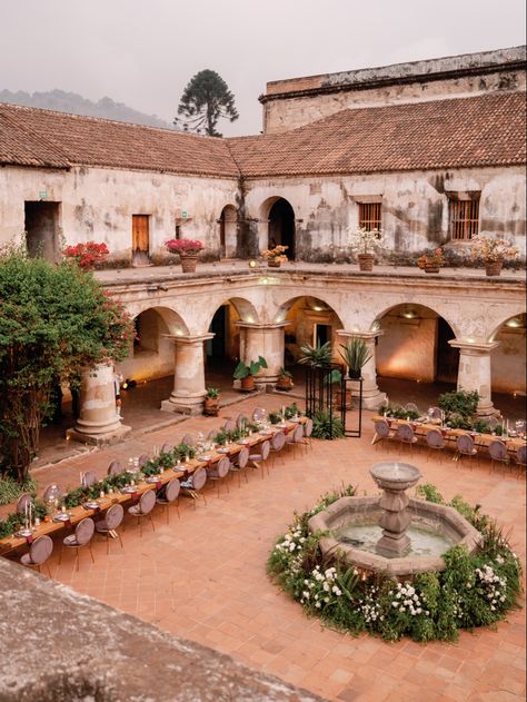 Hacendia Wedding, Small Hacienda Wedding, Guatemala Wedding Venues, Hacienda Style Venues, Spanish Courtyard Wedding, Hacienda Style Wedding Venues, Classic Mexican Wedding, Mexican Villa Wedding, Hacienda Photoshoot