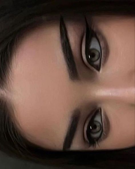 Eye Makeup Inspiration, Ivana Santacruz, Lash Sensational Sky High Mascara, Sky High Mascara, Vampire Bride, Lash Sensational, Bamboo Extract, Volumizing Mascara, Dope Makeup