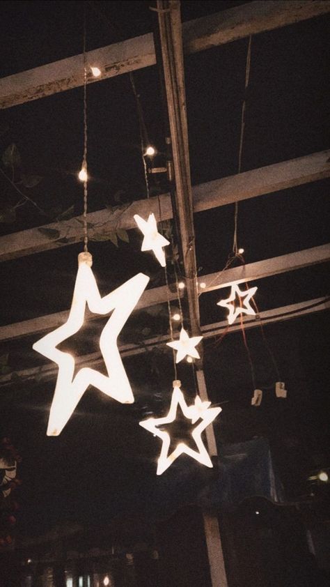 Star Light Aesthetic, Stars Shape Aesthetic, Star Led Lights, Star Shape Aesthetic, Star Shaped Things, String Lights Aesthetic, Stars On Ceiling, Star Room Decor, Stella Aesthetic