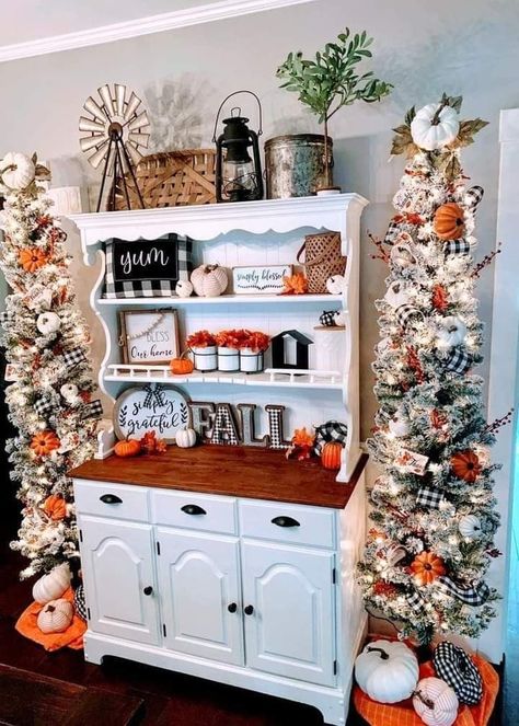 Buffalo Print Fall Decor, Thanksgiving Hutch Decor, Fall Hutch Decor Ideas Farmhouse, How To Style A Home, Hutch Decorating Ideas Farmhouse, Living Room Hutch Decorating Ideas, Fall Hutch Decor Ideas, Fall House Decor Indoor, Fall Hutch Decor