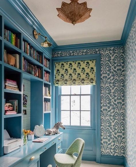 Coastal Kids Room, Studio In Casa, Christopher Farr, English Room, Up House, Built In Desk, Blue Rooms, Spare Room, Travel Design