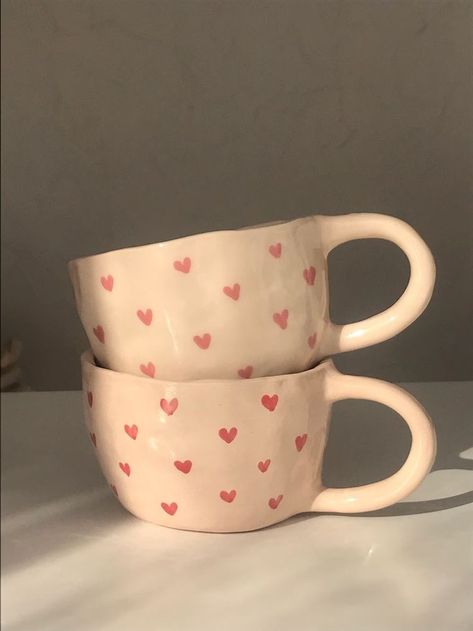 Ceramic Coffee Cup Painting Ideas, Ceramic Things, Cup Painting, Pretty Pottery, Ceramics Mugs, Pottery Inspo, Clay Cup, Creative Coffee, Diy Ceramic