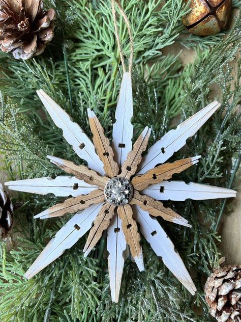 DIY Clothes Pin Snowflake Ornament - Creating Through Chaos Dollar Tree Clothes Pin Crafts, Craft Ideas Using Ceiling Fan Blades, Close Pin Snowflakes, Snowflake Clothespin Ornament, Snowflake Ornament Craft, Clothespin Snowflake Ornament, Clothes Pin Stars, Clothes Pin Snowflakes Diy, Clothespins Snowflakes