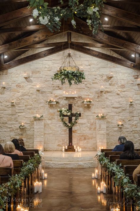 Beautiful Flowers to Inspire Your Wedding Ceremony and Wedding Reception — Magnolia Bells Outdoor Ceremony Flowers, Christ Centered Wedding, Ceremony Arrangements, Wedding Church Decor, Candle Lit Wedding, Ceremony Arrangement, Western Themed Wedding, Dream Wedding Decorations, Boda Mexicana