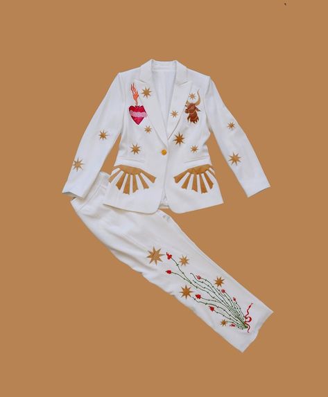 Rodeo Queen Clothes, Queer Weddings, Queen Outfit, Chain Stitch Embroidery, Rodeo Queen, Handmade Wardrobe, November 11, Embroidery Fashion, Chain Stitch