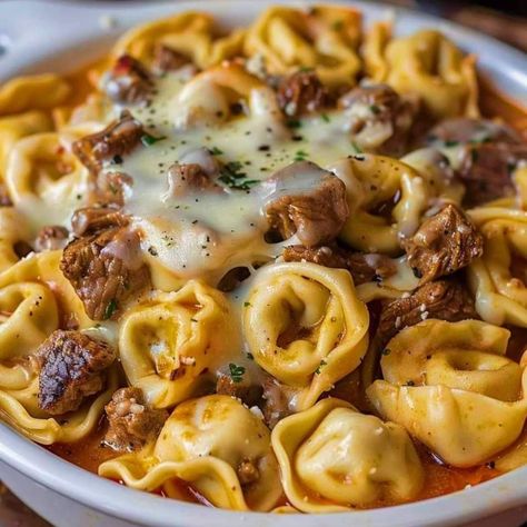 Cheesesteak-Tortellini-in-Rich-Provolone-Sauce James Martin, Giada De Laurentiis, Cheesesteak Tortellini, Mini Crockpot Recipes, Cheese Tortellini, Easy Homemade Recipes, Grandmas Recipes, Cooking Classy, Yummy Chicken Recipes