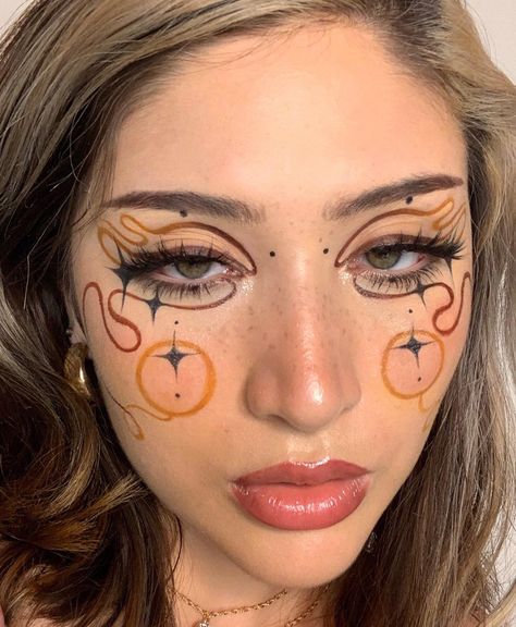 Artsy Makeup, Graphic Eyeliner, Edgy Makeup, Makeup Eye Looks, Creative Eye Makeup, Crazy Makeup, Creative Makeup Looks, Eye Makeup Art, Editorial Makeup