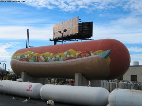 Bedno.com - Chicago's oldest online entertainment guide. Painted Propane Tanks Ideas Funny, Large Propane Tank Art, Big Hot Dog, Propane Tank Art, Primitive Embroidery Patterns, Gas Tank Paint, Simple Art Designs, Primitive Embroidery, Propane Tanks