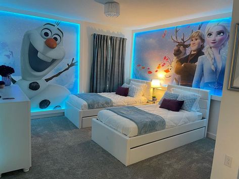 Frozen Inspired Bedroom, Elsa Bedroom, Courtney Parker, Elsa Room, Kids Bedroom Themes, Modern Kids Room Design, Frozen Bedroom, Casa Disney, Bunk Bed Rooms