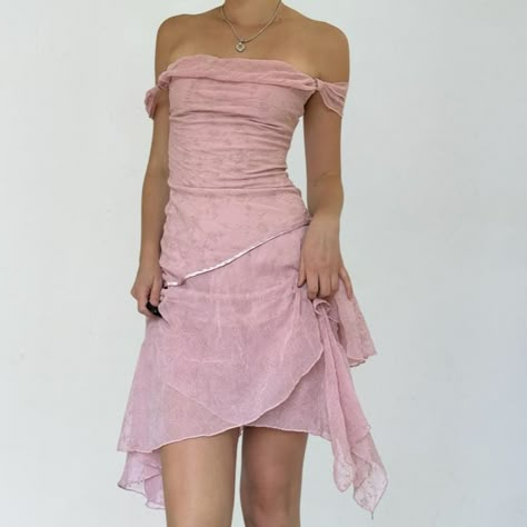 Assymetrical Prom Dress, 2000s Asymmetrical Dress, Mesh Pink Top, Pastel Pink Dress Aesthetic, Pink Layered Outfit, Y2k Birthday Dress, Satin Dresses Aesthetic, Pink Coquette Dress, Y2k Pink Dress