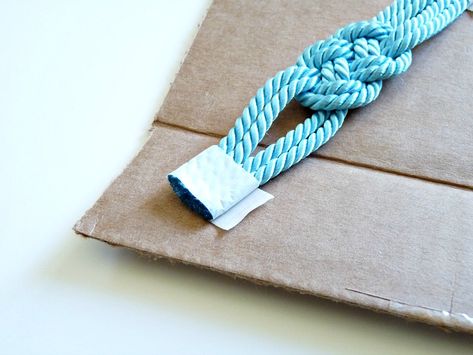 How to use a ribbon crimp end with cord bracelet Knot Bracelet Tutorial, Rope Bracelets Diy, Satin Bracelet, Cord Bracelet Diy, Knotted Bracelets, Sailor Knot Bracelet, Diy Bracelets How To Make, Diy Nautical, Big Bracelets