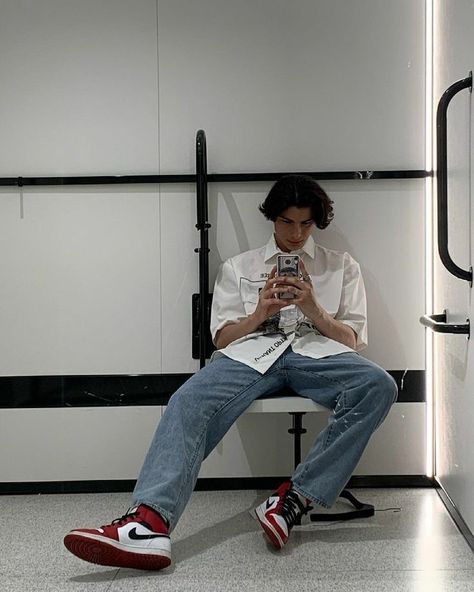 Jordan 1 Gym Red Outfit, Jordan 1 Chicago Outfit Men, Chicago Jordan 1 Outfit, Air Jordan Low Outfit, Red Shoes Outfit Men, Jordan 1 Red Outfit, Jordan 1 Chicago Outfit, Red Jordan 1 Outfit, Chicago Fits