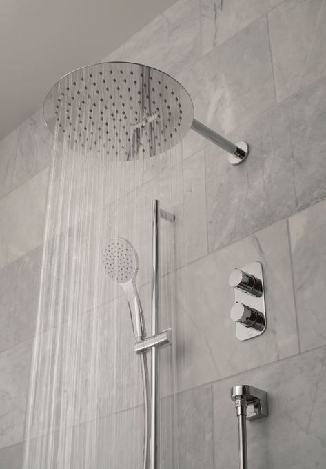 Thermostatic showering products for the modern home that are safe and easy for the whole household to enjoy using everyday. Tablet is a minimalist shower valve collection by VADO that looks as good as it performs. #modernhome #showerheads #bathroomideas Bathroom Shower Aesthetic, Shower Astethic, Showerhead Ideas, Shower Everyday, Showering Products, Shower Aesthetic, Aesthetic Shower, Gross Things, Shower Images