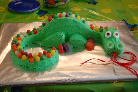 Lizard Cake, Dragon Cupcakes, Dragon Birthday Cakes, Dragon Cakes, Dragon Birthday Parties, Rock Cake, Dragon Cake, Homemade Birthday Cakes, 3rd Birthday Cakes