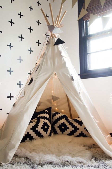 Charming black and white teepee | An Interior Stylist's Glam Midwest Remodel | The Everygirl Tp Tent, Children's Bedroom Ideas, Tipi Tent, Teepee Kids, Teepee Tent, Big Boy Room, Interior Stylist, Kids Room Design, White Home Decor