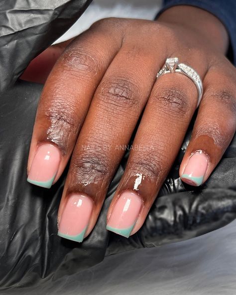 Green french Manicure Short March Nail Designs, Square Gel Nails Summer, Mint Green French Tip Nails, Very Short French Nails, Olive Green French Tip Nails, Squoval French Tip Nails, Sage Green Nails Acrylic, Cute Nail Ideas For Summer, Green French Manicure