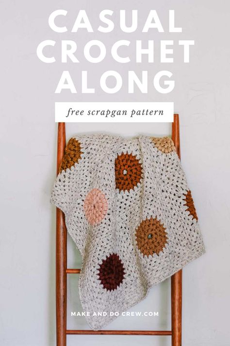 A join as you go crochet granny square blanket draped over a mid century modern ladder. Scrap Blanket, Modern Haken, Crochet Granny Stitch, Crochet Sweater Design, Make And Do Crew, Crochet Granny Square Blanket, Make Do, Crochet Granny Square, Manta Crochet