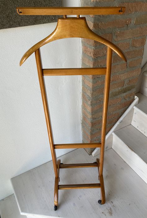 Vintage Valet Stand Made in Italy 50s Fratelli Reguitti Businessman Office, Valet Stand, Shoes Rack, Tie Rack, Storage Items, Dressing Room, Beech Wood, Vintage Furniture, Shoe Rack