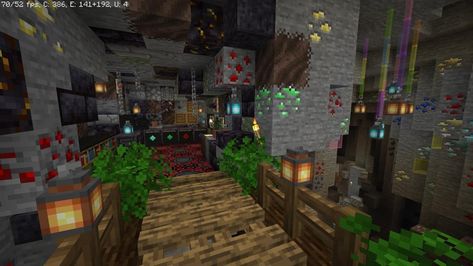 Crystal Cave Minecraft, Minecraft Crystal Shop, Minecraft Crystal, Cave Minecraft, Colorful Lamps, Minecraft Cottage, Fairy Village, Cave House, Crystal Cave