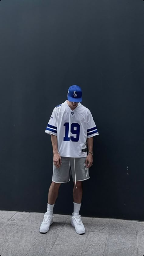 Nfl Fashion Men, American Football Jersey Outfit Mens, Nfl Jersey Outfit Men, Mens Jersey Outfit, American Football Jersey Outfit, Nfl Jersey Outfit Fashion Men, Nfl Jersey Outfit, Sports Jersey Outfit, Jersey Outfits