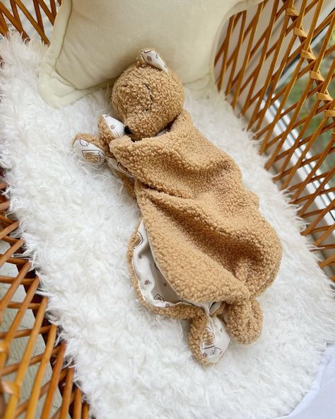 Baby comforter bear