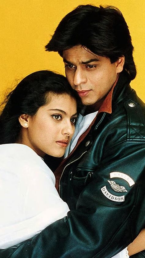 7 Films That Changed Indian Cinema Pather Panchali, Srk Kajol, Dilwale Dulhania Le Jayenge, Andaz Apna Apna, Best Movies Of All Time, Shahrukh Khan And Kajol, Srk Movies, Vintage Bollywood Aesthetic, Bollywood Posters