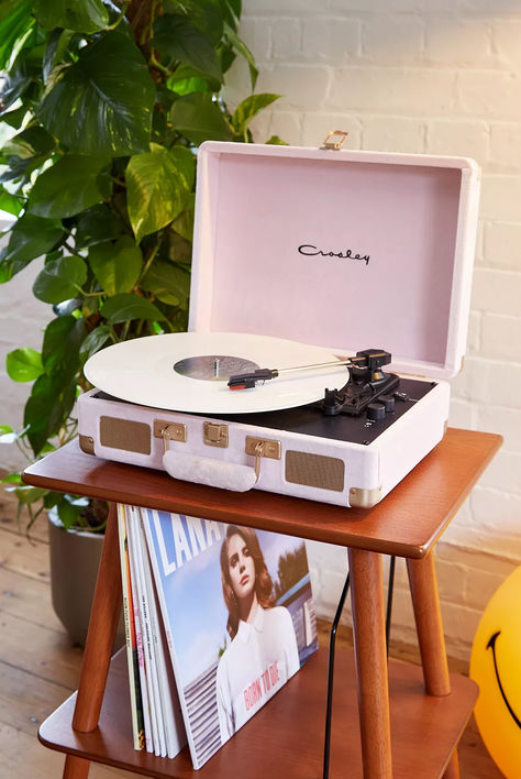 Retro record player