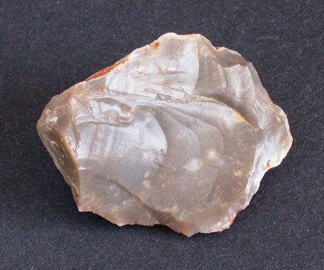 Chert Gallery: 4 Features of Chert: Luster, Fracture, Hardness, Texture Flint Rock, Raw Gemstones Rocks, Rock Identification, Rock Tumbling, Gemstone Brooch, Rocks And Fossils, Rock Minerals, Pretty Rocks, Minerals And Gemstones