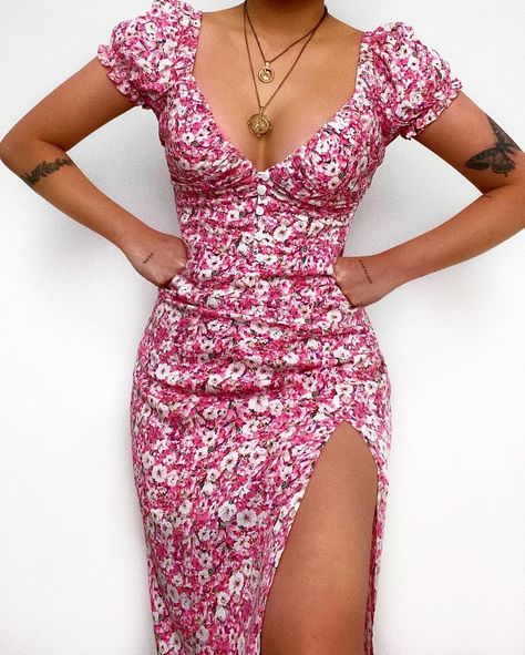 Flower Print Dress, Dress Flower, Split Dress, Midi Dress Summer, Pink Midi Dress, Mid Length Dresses, Summer Floral, Short Sleeve Dress, Fashion Summer