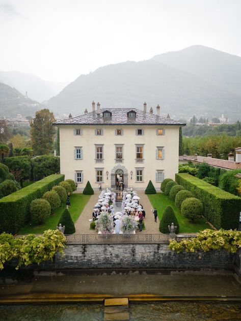 Experience this breathtaking Villa Balbiano wedding, where modern elegance met with the timeless beauty of Lake Como. Featuring iconic floral design by the one and only Tulipina, this dream destination wedding at a historical Italian palazzo was certainly one for the books. #ktmerry #ktmerryphotography #villabalbianowedding #lakecomowedding #destinationwedding Villa Balbiano Wedding, Kt Merry, Destination Wedding Italy, Lake Como Wedding, Dream Destination Wedding, Color Dream, Lake Como Italy, European Wedding, Commitment Ceremony