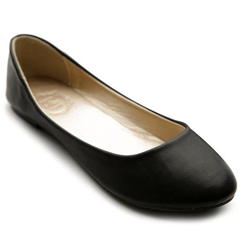 Flats With Arch Support, Low Heel Flats, Womens Shoe, Celebrity Trends, Womens Ballet Flats, Black Flats, Mode Fashion, Military Fashion, Low Heels