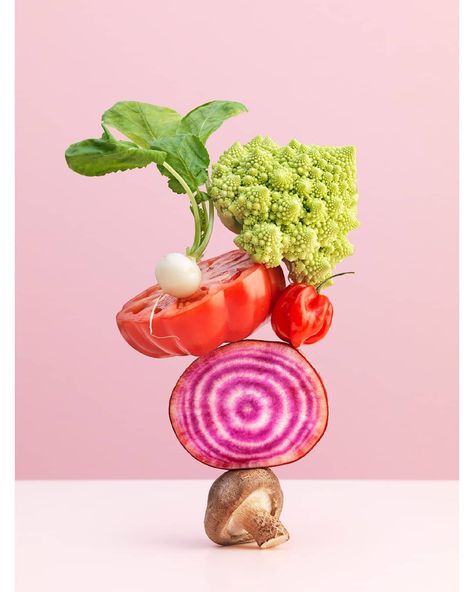 Ingredients Photography, Food Subscription Box, Vegetables Photography, Creative Food Art, Food Ads, Prop Styling, Sustainable Food, Food Magazine, Instagram Food