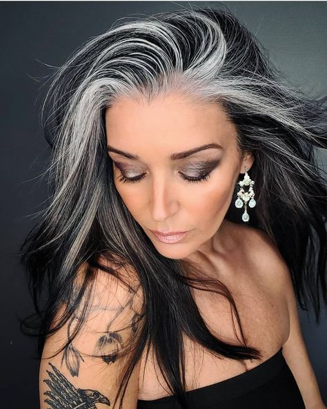 Dark Hair Color With Grey Highlights, Silver Fox Hair Women, Grey On Top Dark On Bottom Hair, Gray Blending Short Hair, Natural Salt And Pepper Hair Women, Hair Color Ideas To Blend Grey Hair, Grey Blending For Dark Hair, Growing Out Gray Hair Blending, Grey Hair Blending